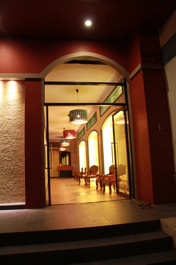 Mulberry House Hotel Pak Thong Chai Ngoại thất bức ảnh