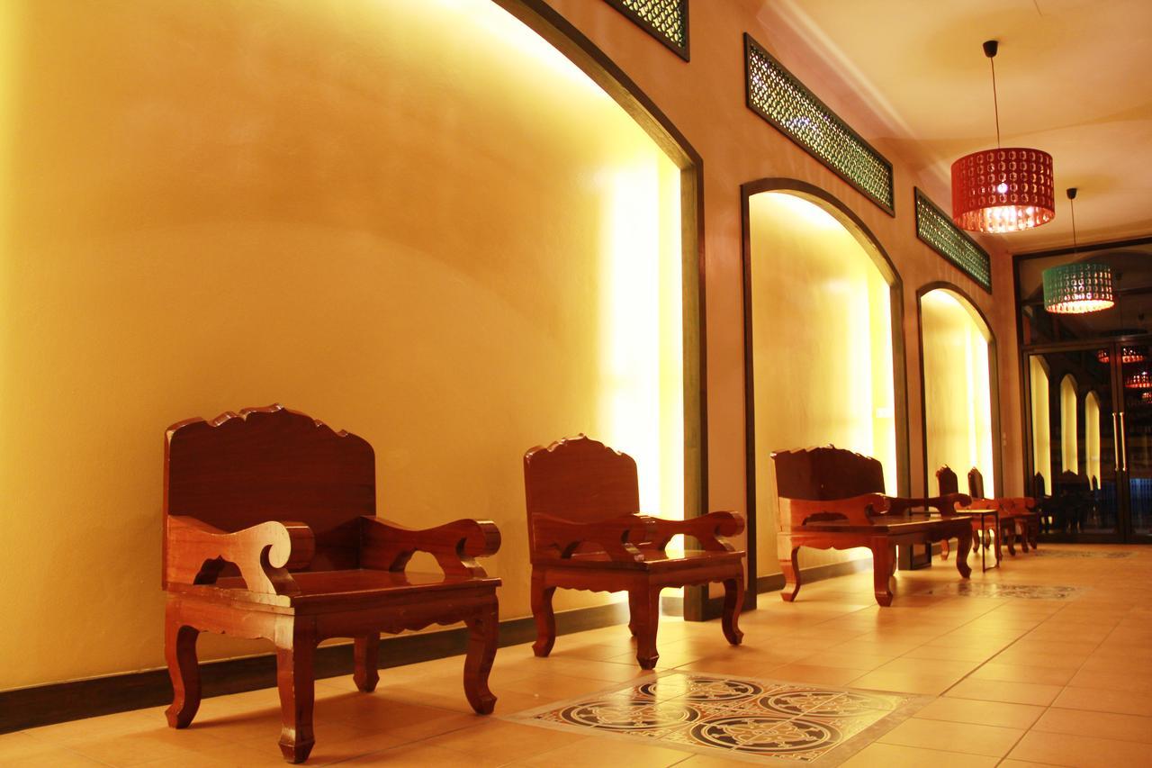 Mulberry House Hotel Pak Thong Chai Ngoại thất bức ảnh