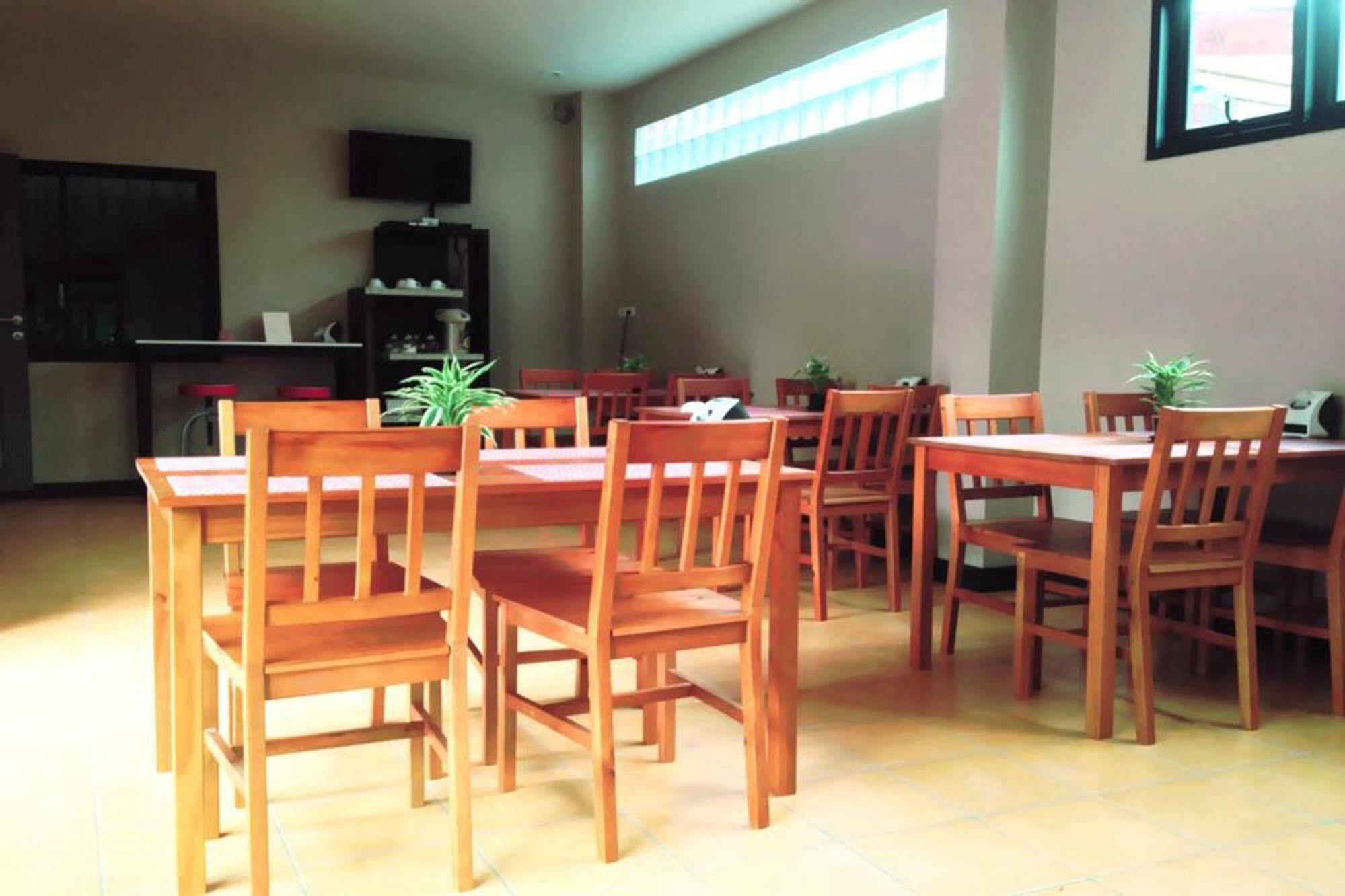 Mulberry House Hotel Pak Thong Chai Ngoại thất bức ảnh